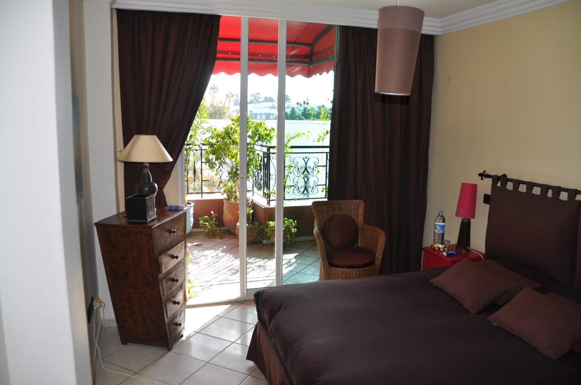 Appartement Agreable Avec 2 Tres Belles Terrasses Au Coeur De Rabat Eksteriør bilde